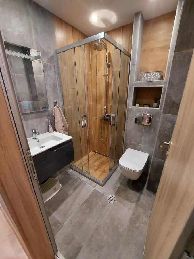 Grey Apartment Varna Bagian luar foto
