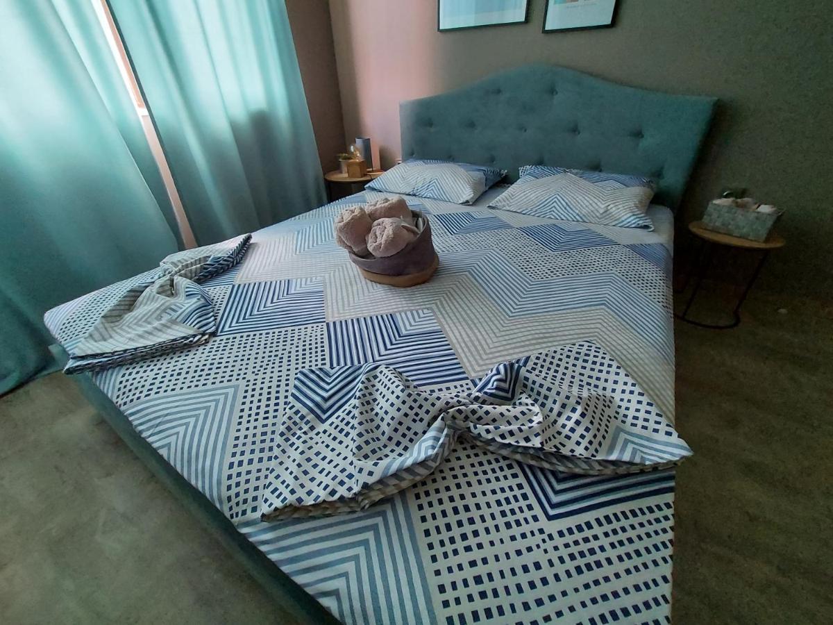 Grey Apartment Varna Bagian luar foto